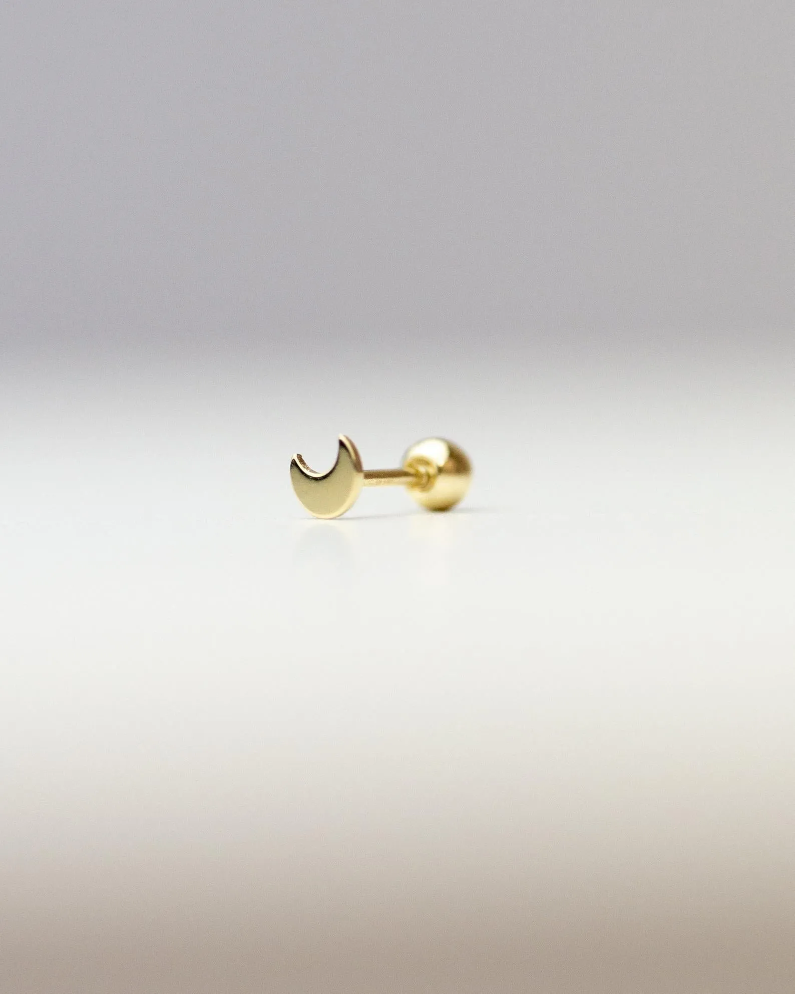 14k Crescent Moon stud