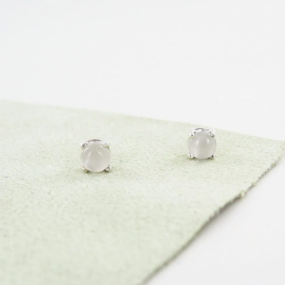 5MM ROUND PRONG SET  MOONSTONE