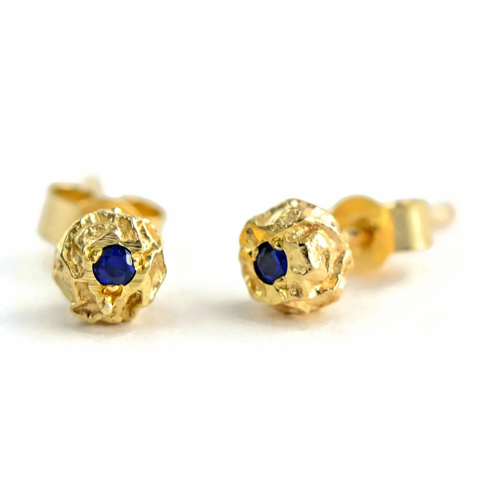 9ct solid eco-gold petite grain of peppercorn stud earrings with gemstones