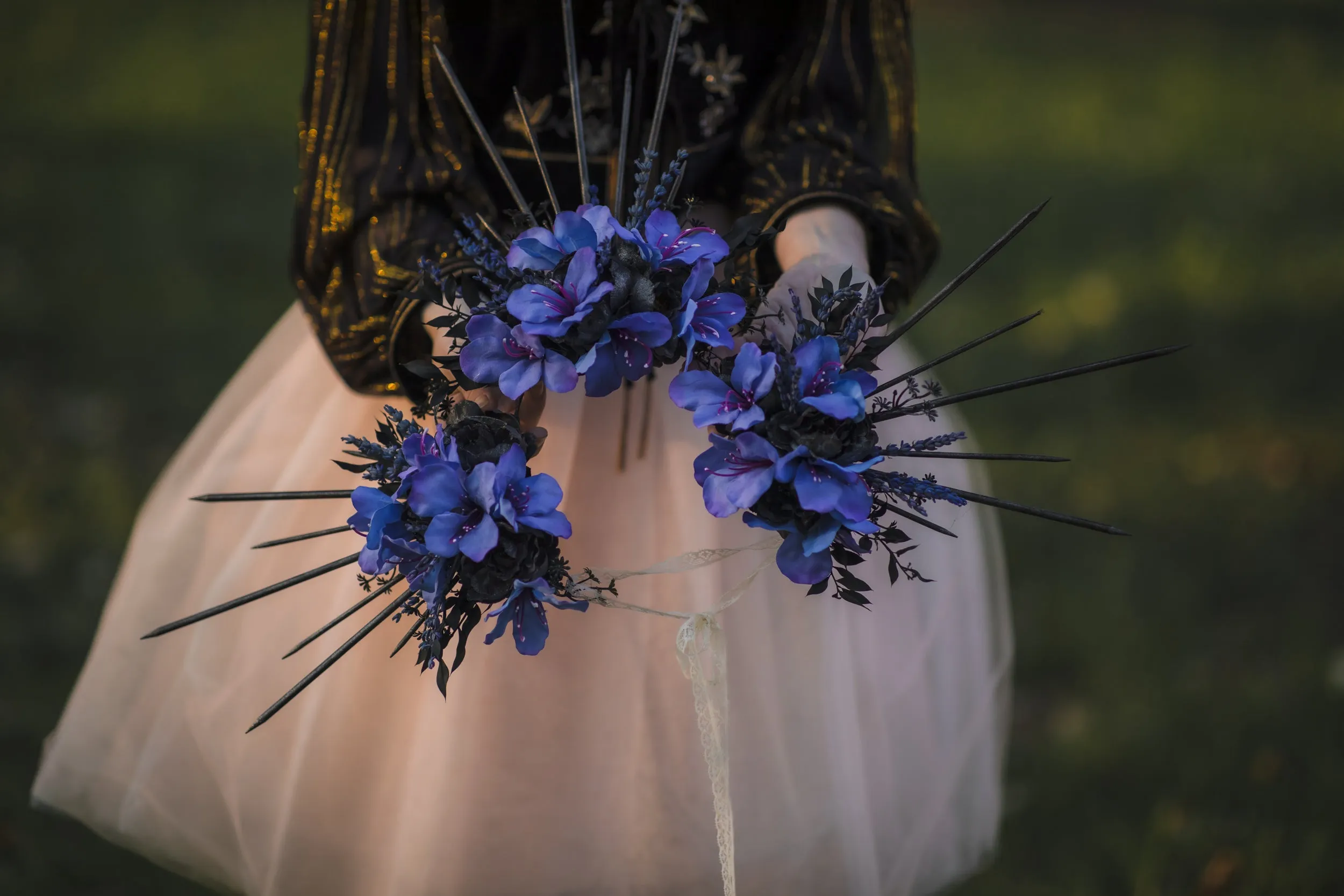 Blue purple and black halo crown Wedding accessories Met gala headpiece Elegant maternity photoshoot Hair jewellery Spiked crown for bride