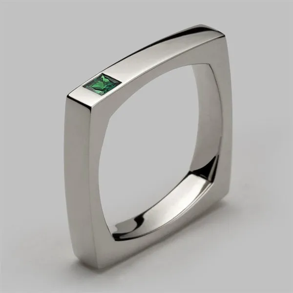 Bright Light Engagement Ring in Platinum & Emerald N3/4