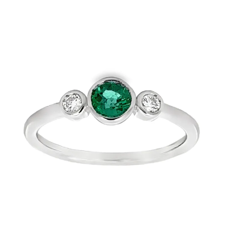 Emerald and Diamond 3-Stone Ring, 18Kt