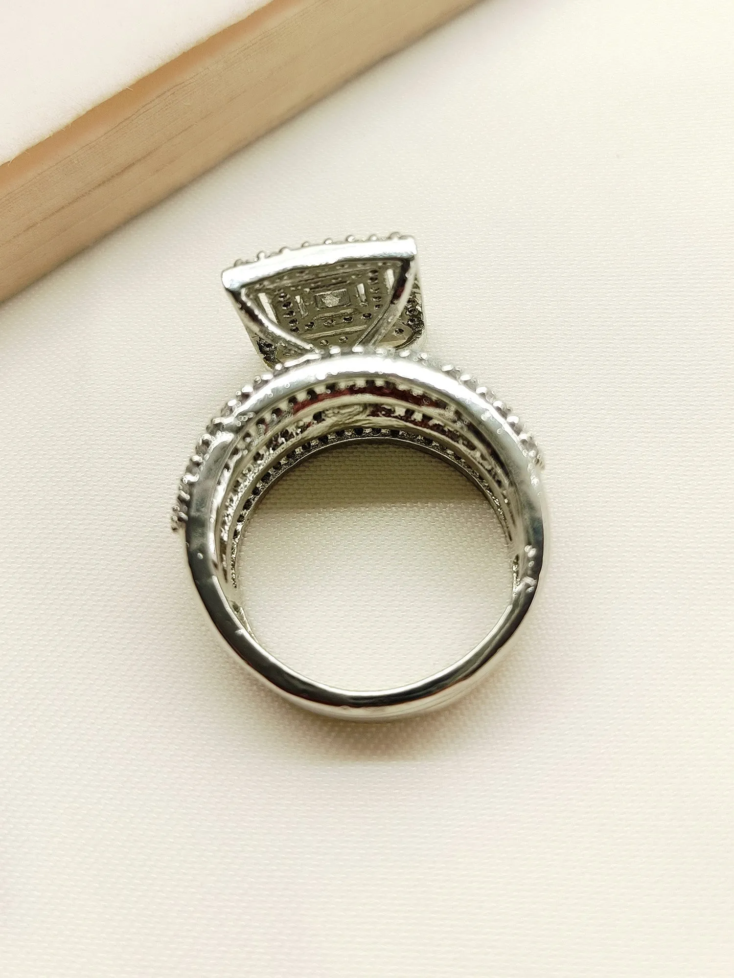 Jude American Diamond Finger Ring