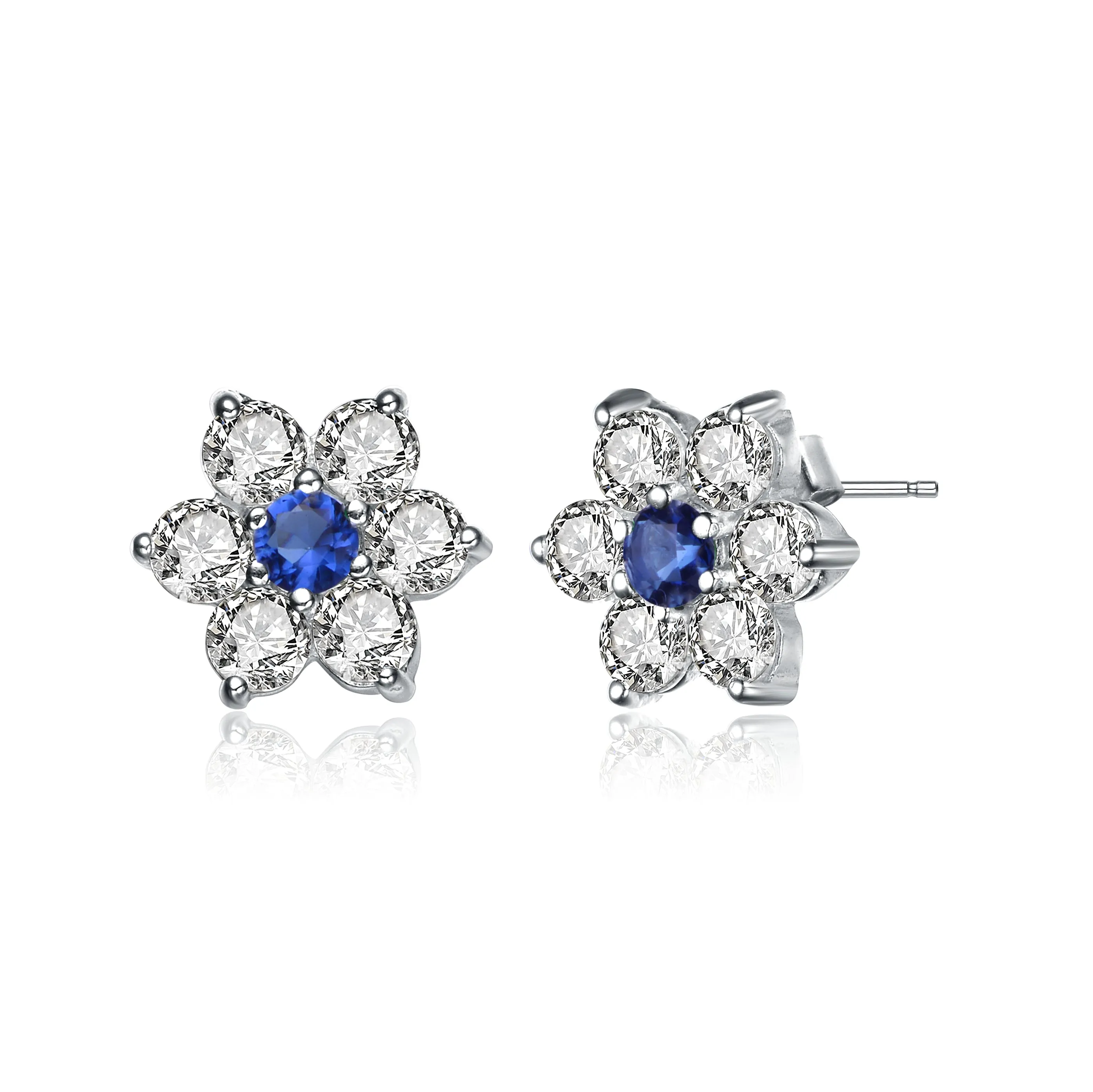 Lilas Mini Flower Stud Earrings