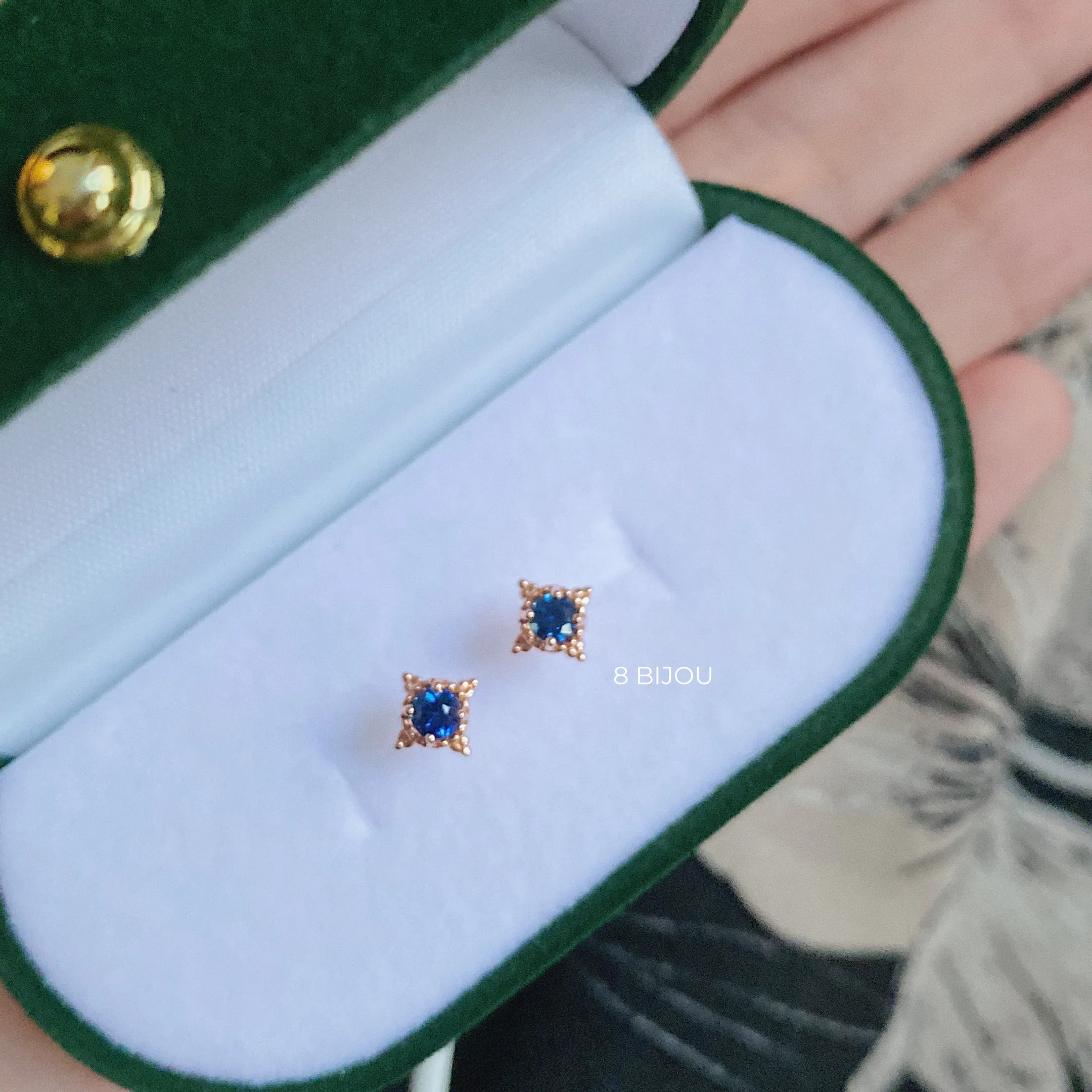 PETITE VINTAGE・18K ROSE GOLD SAPPHIRE EARRINGS