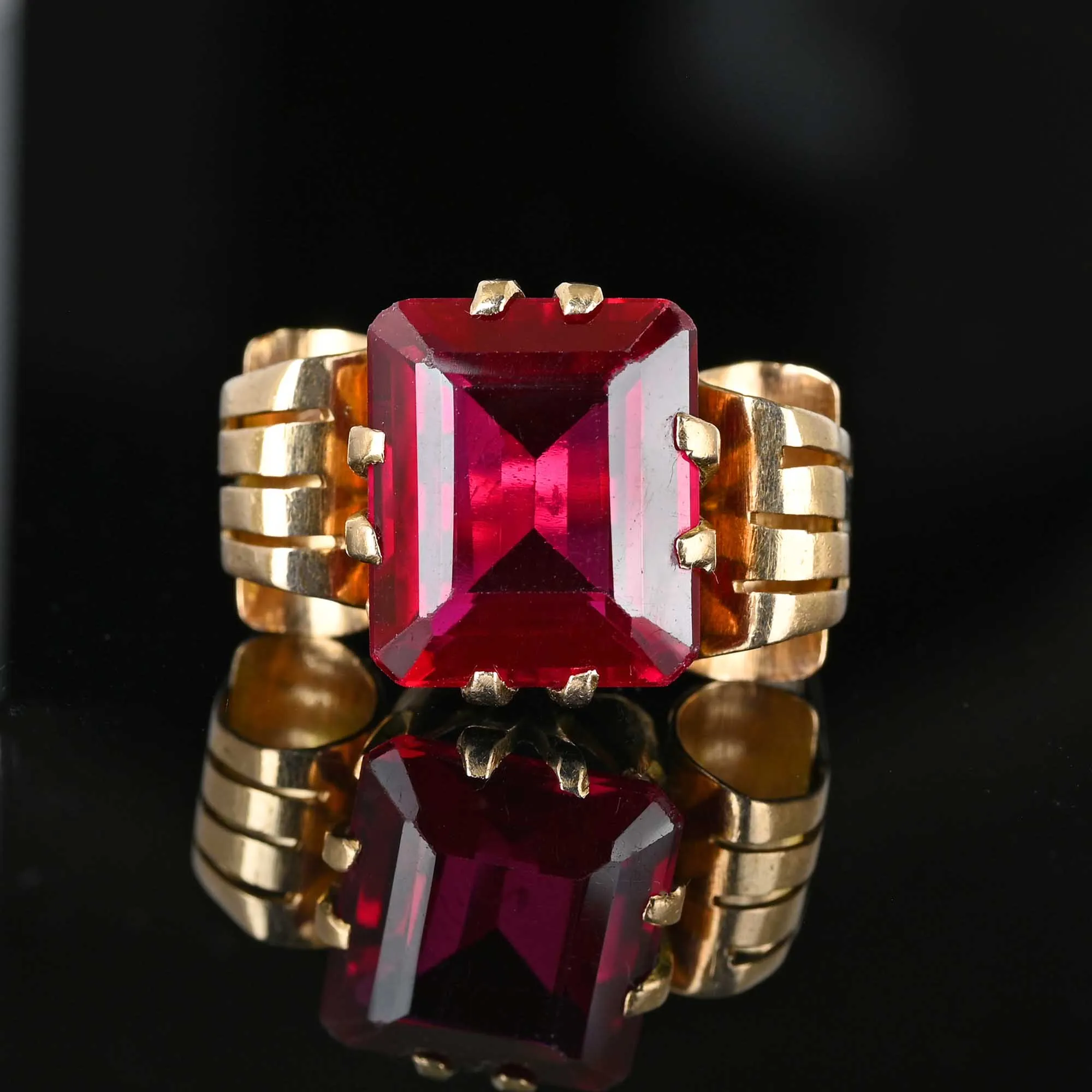 Retro Vintage 12K Gold Scroll Ruby Ring