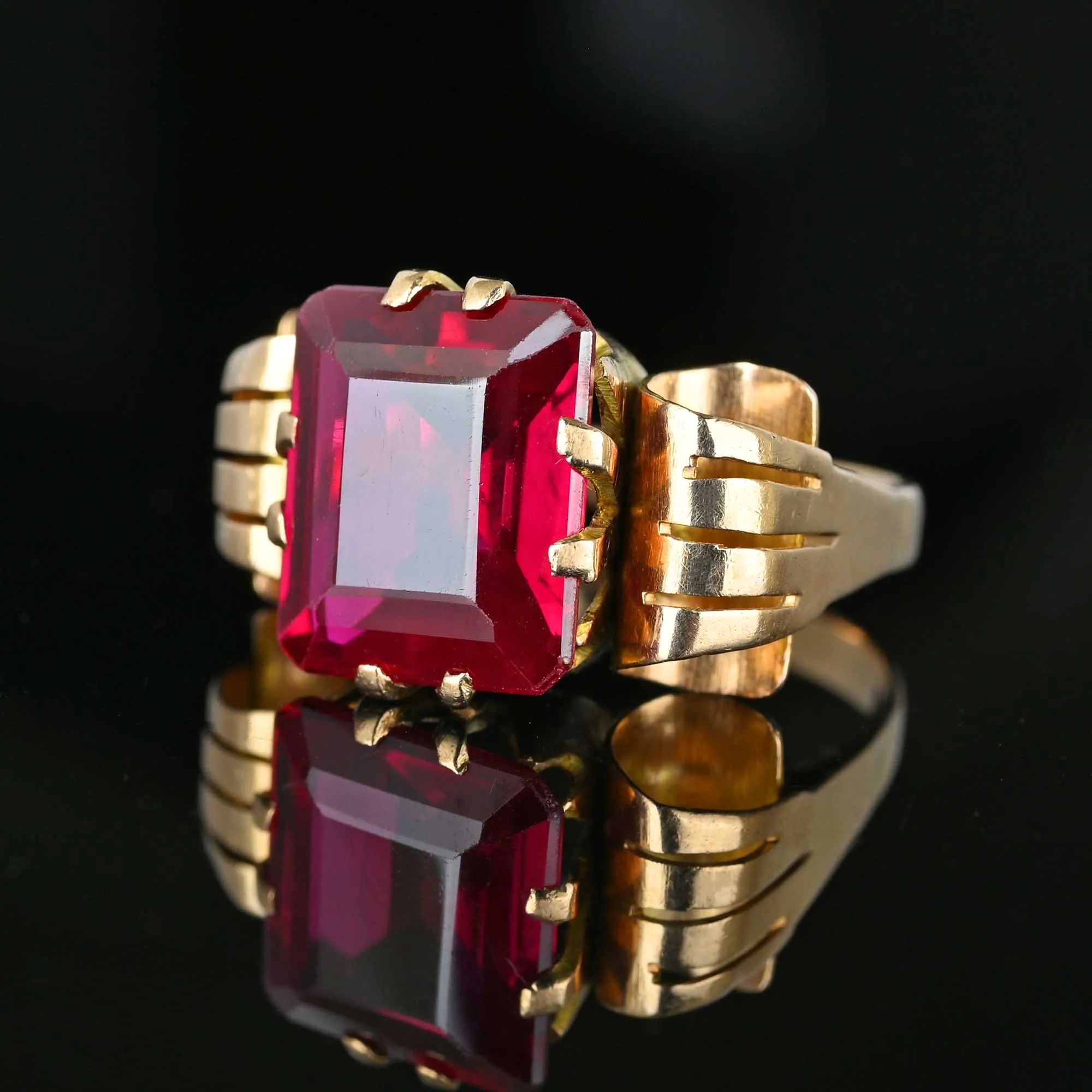 Retro Vintage 12K Gold Scroll Ruby Ring