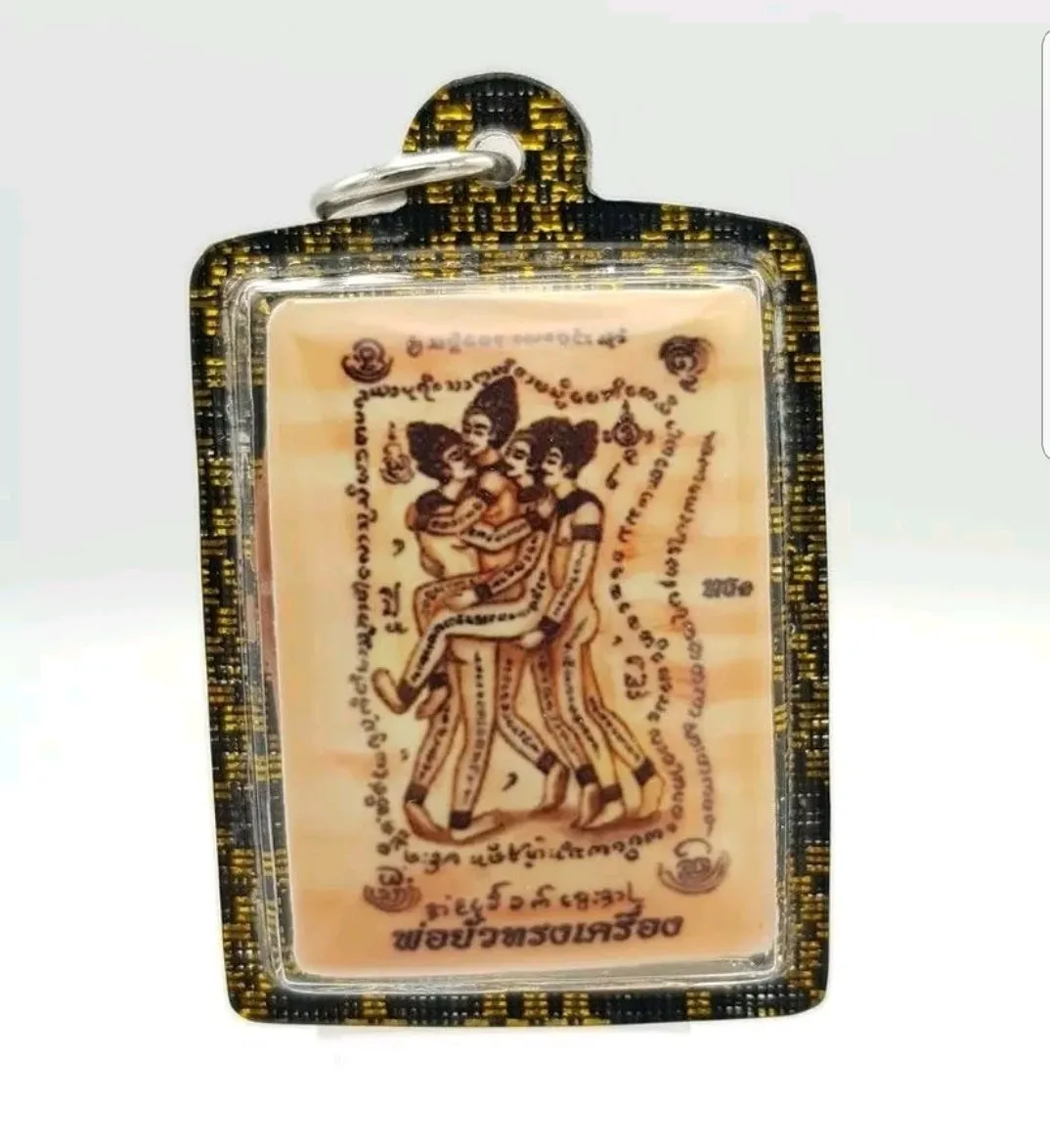 Thai amulets Locket Por Yue Songkreang Mont Tevada Sepsook Blessed by Aj Boonsong.